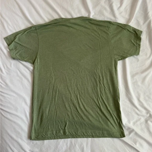 NWOT Talking Heads Lobster Killer T-Shirt Men’s L - Picture 2 of 4